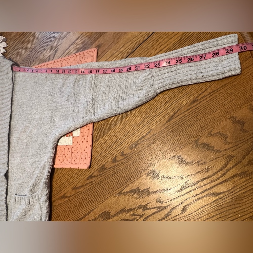 cupcakes and cashmere Long Sleeve Open Front Cardigan Wrap Sweater - Large - Picture 10 of 12